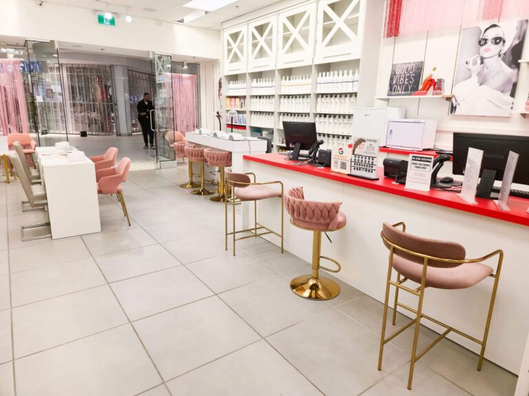 Glamour Secrets Beauty Bar Avalon OCT 2025 (11)