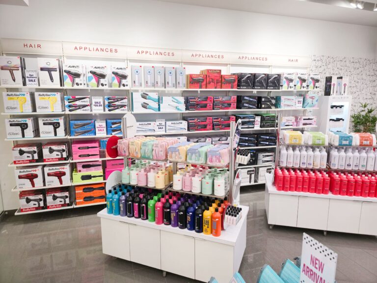 Glamour-Secrets-Avalon-Mall-Salon-2025 (16)